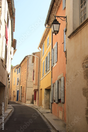 Street in the Provence © Studio Porto Sabbia
