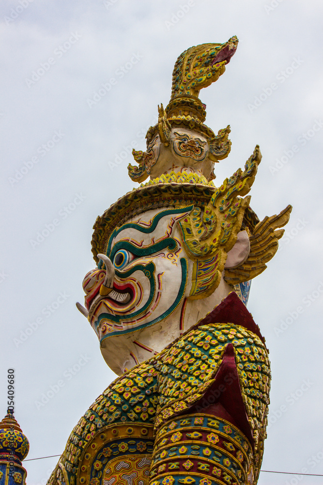 Fototapeta premium Giant monster statue