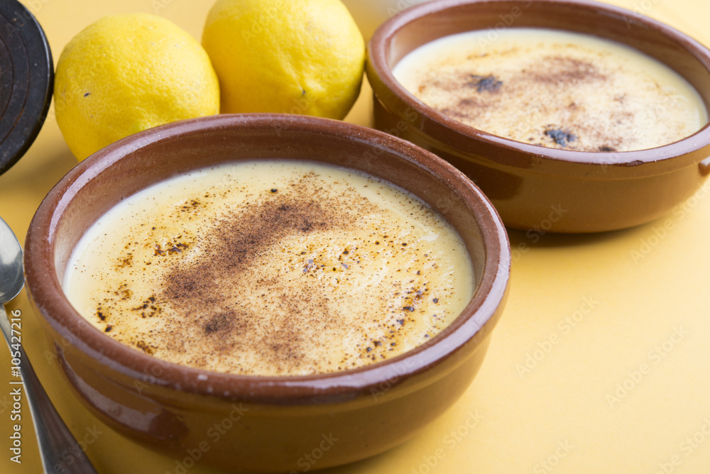 crema catalana, catalan cream, spanish dessert.. crema catalana, catalan cream, spanish dessert..