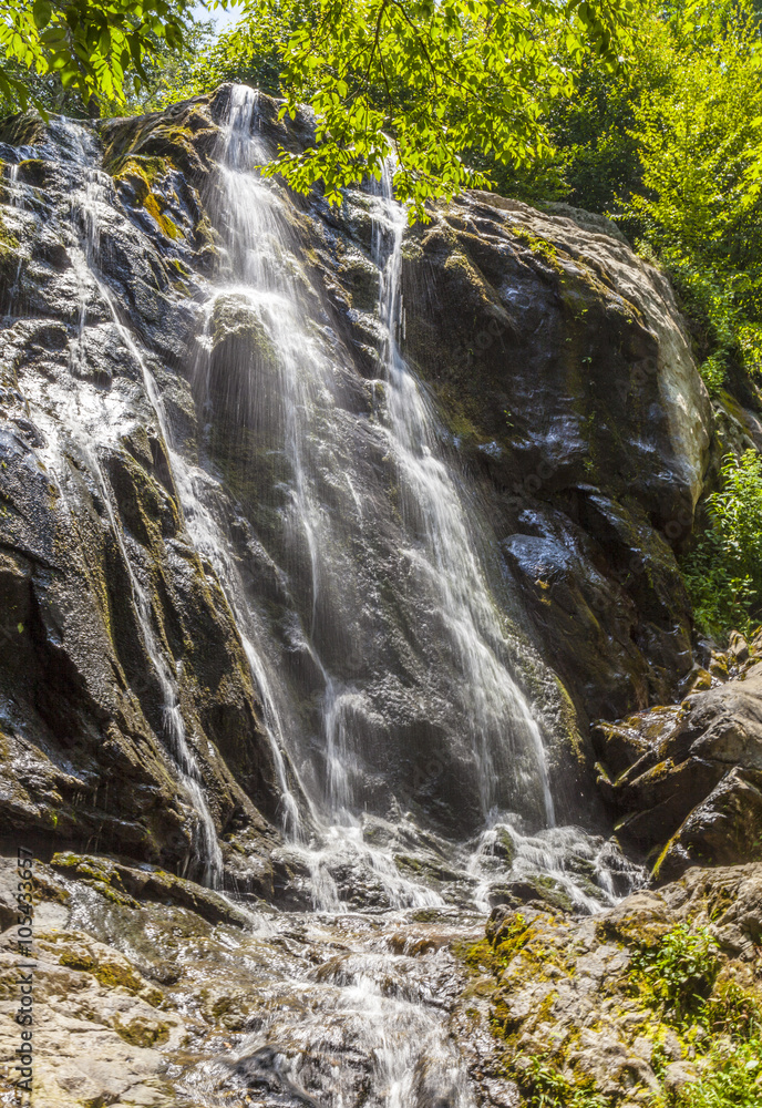 Obraz premium beautiful natural waterfall