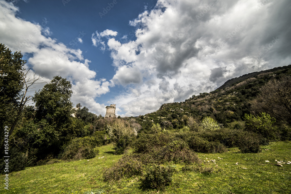 Torre di acquapuzza - Sermoneta Torre di acquapuzza - Sermoneta