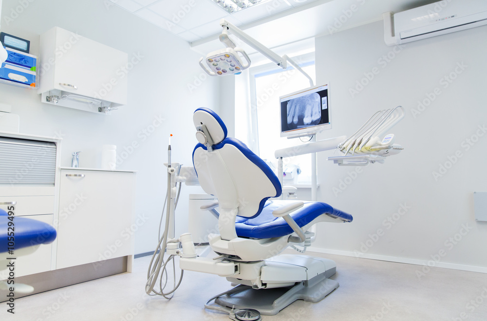 Fototapeta premium interior of new modern dental clinic office