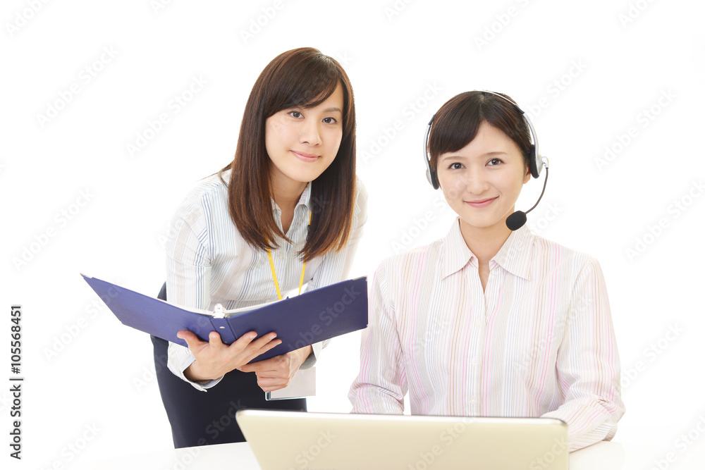 笑顔のビジネスウーマン