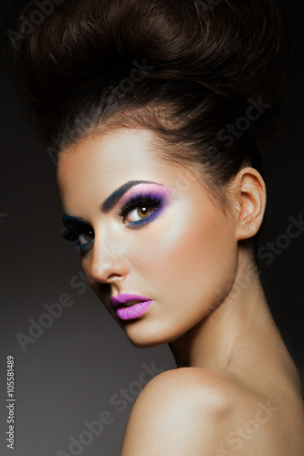 Wallpaper Mural Glamour portrait of beautiful girl model with makeup and romantic wavy hairstyle. Fashion shiny highlighter on skin, sexy gloss lips make-up and dark eyebrows. Torontodigital.ca