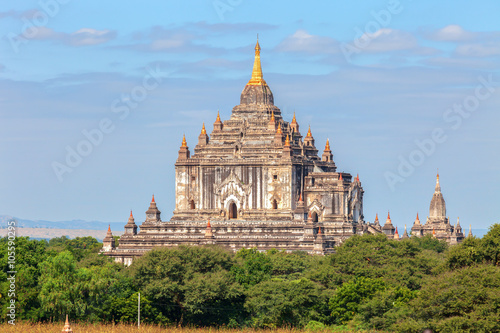 pagoda myanmar © nattanan726