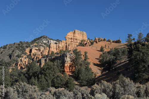 Montañas rocosas en el Red Canyon, Utah, USA