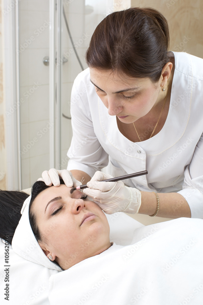 Fototapeta premium Mikrobleyding eyebrows workflow in a beauty salon