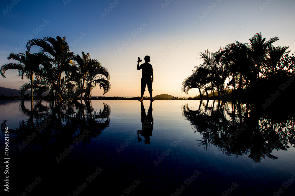 silhouette photographer