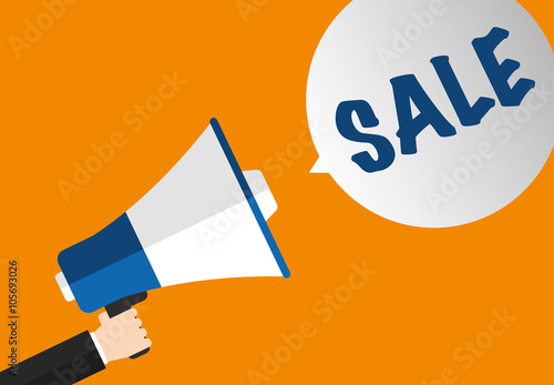 Sale - Hand hält Megaphon Megafon mit Sprechblase hoch Vektor Illustration