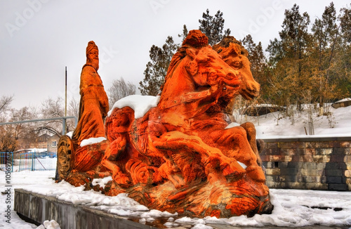 King Argishtis I statue at Erebuni fortress photo