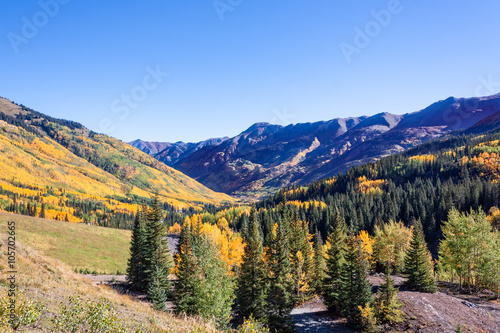 Autumn in the Colorado Mountains © equigini