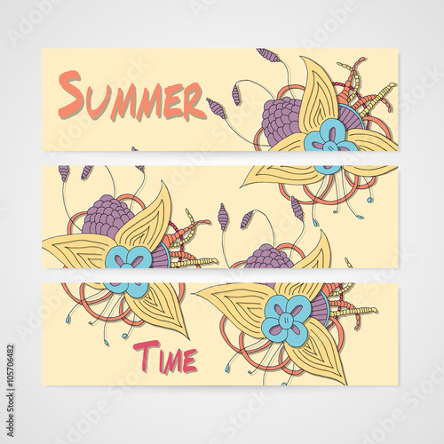 Summers banner with abstract hamd drawn flower.