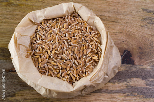 Farro in papper bag photo