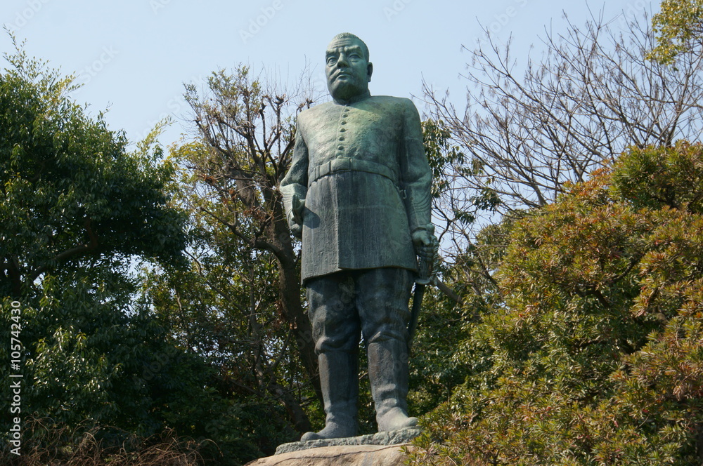 Fototapeta premium 西郷隆盛の像