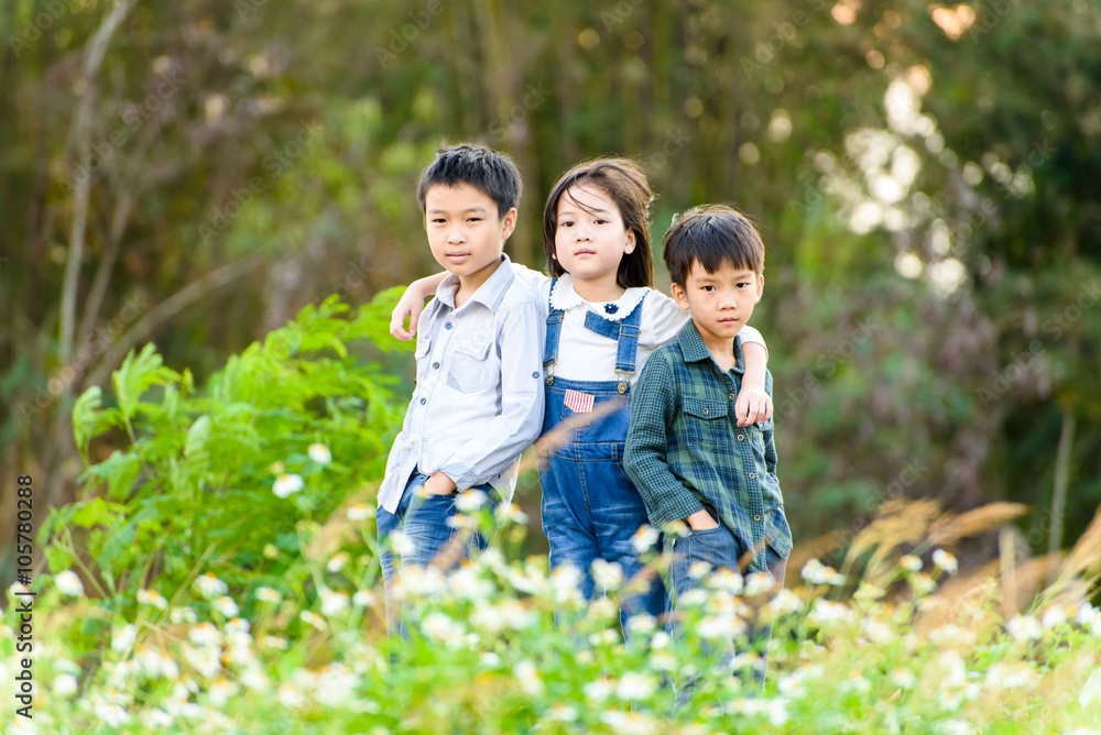 Fototapeta premium Boy and girl fashion portrait