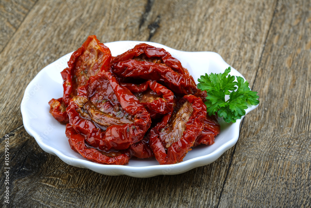 Dried tomatoes