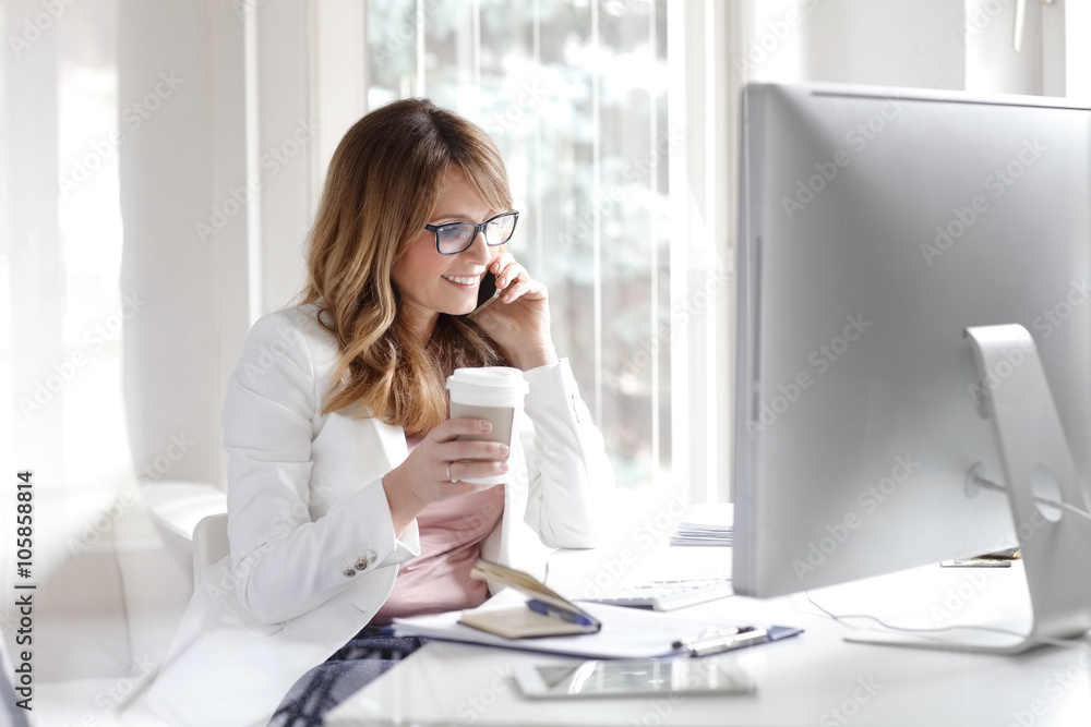Attractive businesswoman Attractive businesswoman