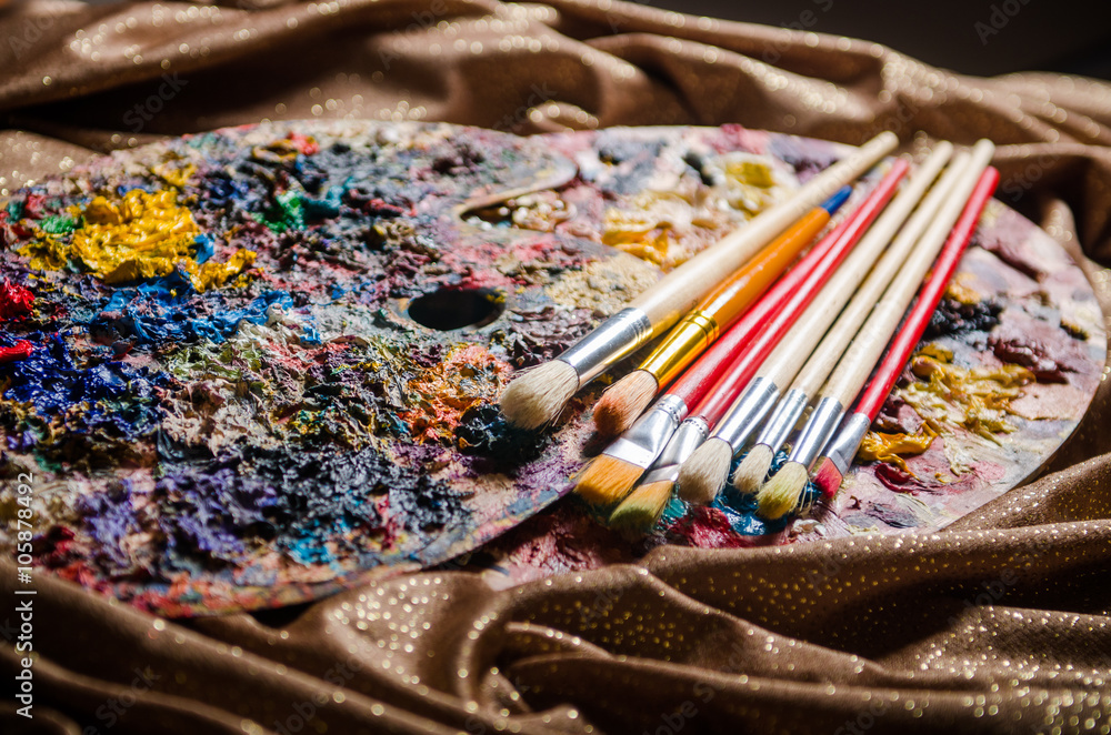 Obraz premium Artist palette in art concept