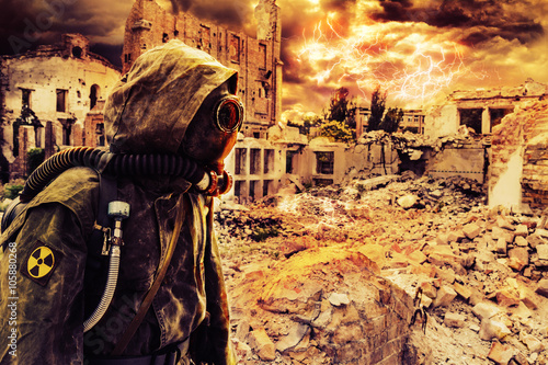 Fotografie Post apocalypse sole survivor