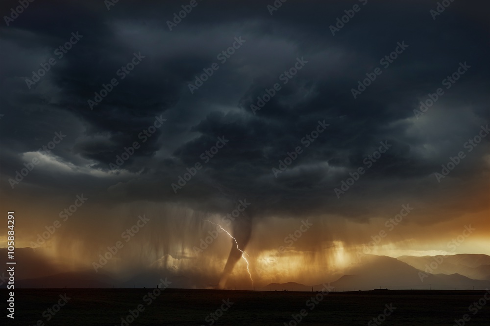 Tornado Super Cell Storm Tornado Super Cell Storm