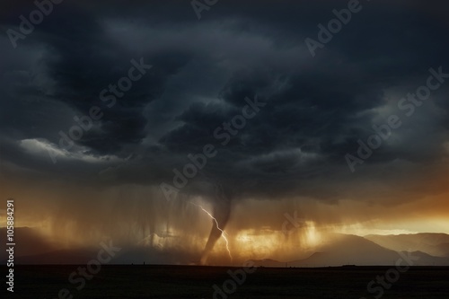 Obraz na plátně Tornado Super Cell Storm