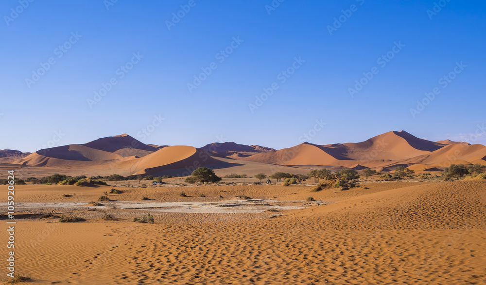 Sanddünen von Sossusvlei , Naukluft Park, Rand der Namib Wüste, Hardap, Namibia , Afrika