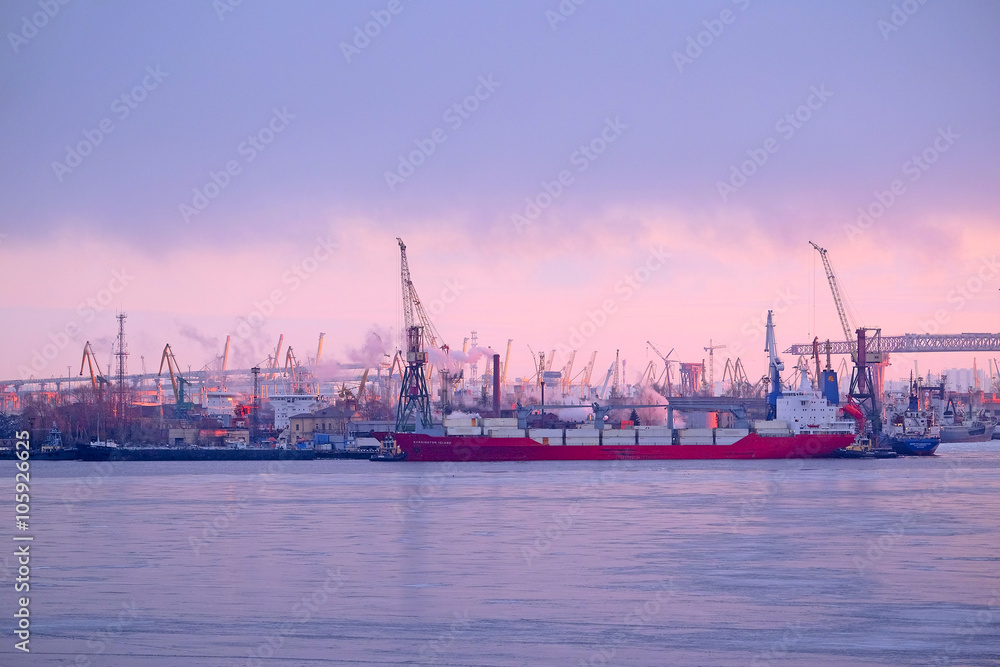 Sankt-Peterburg harbour in a winter