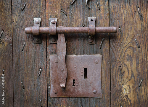 Quadro su tela Old-style lock with a hasp