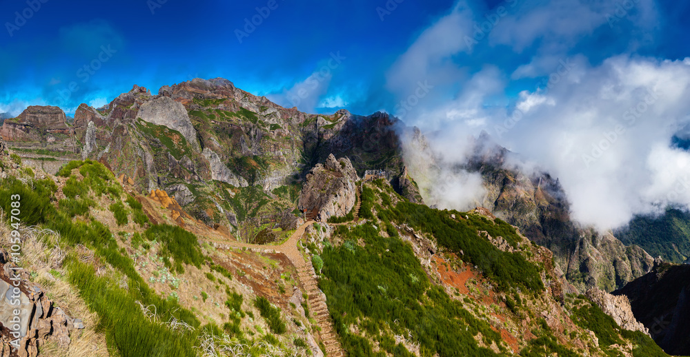 Obraz premium panoramic view of the Pico do Arieiro landscape