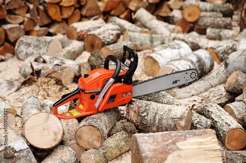 Chainsaw to a tree