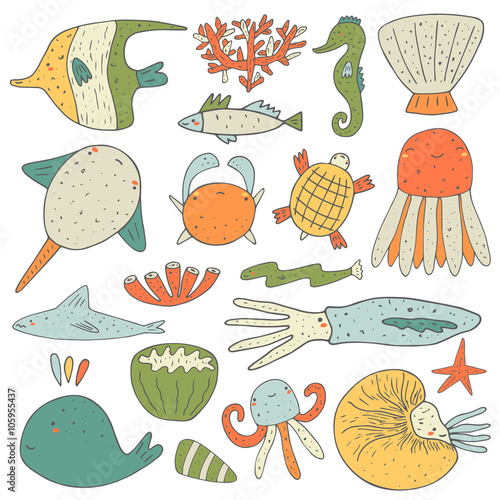 Cute hand drawn doodle sea animals collection 