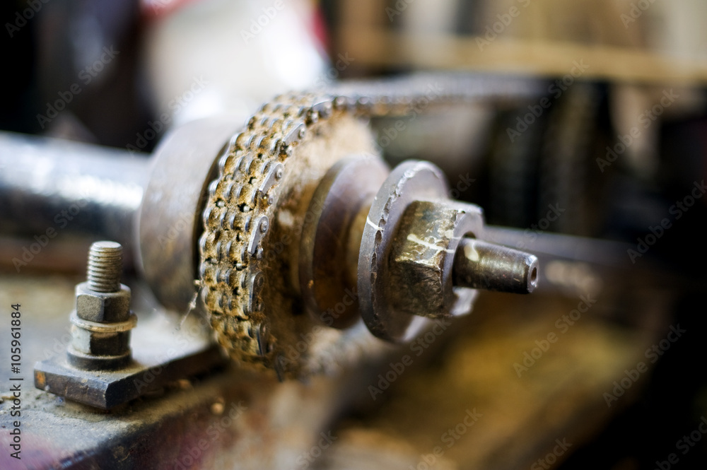 Old rusty gear chain Old rusty gear chain