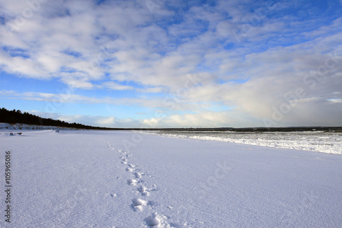 Wybrzeże Bałtyku zimową porą