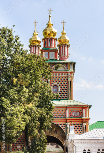 Gate Church of the Nativity of John Predtechi.Troitse-Sergius La photo