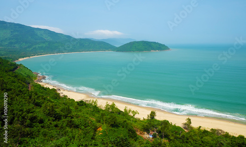 Fototapeta Naklejka Na Ścianę i Meble -  landscape, beach, Vietnam, seaside, eco, green