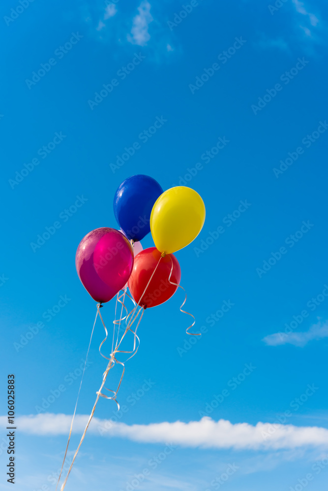 Air-colored balls Air-colored balls