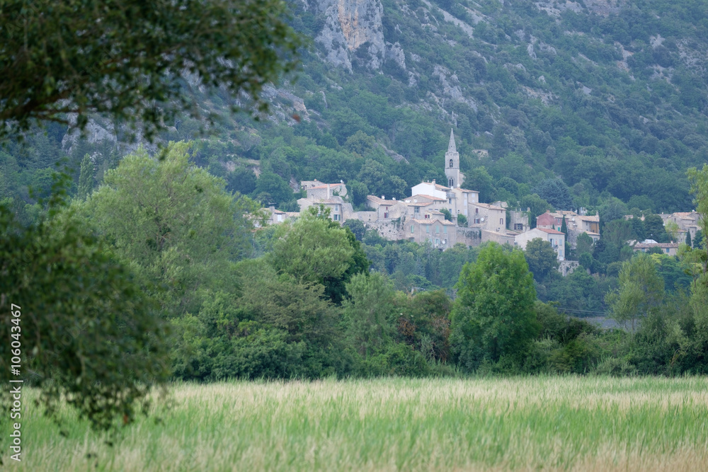 F, Provence, Vaucluse, Blick auf Monieux