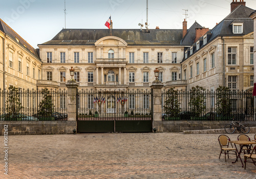 La préfecture du Loiret à Orléans.