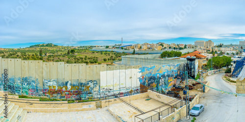 The separation wall photo