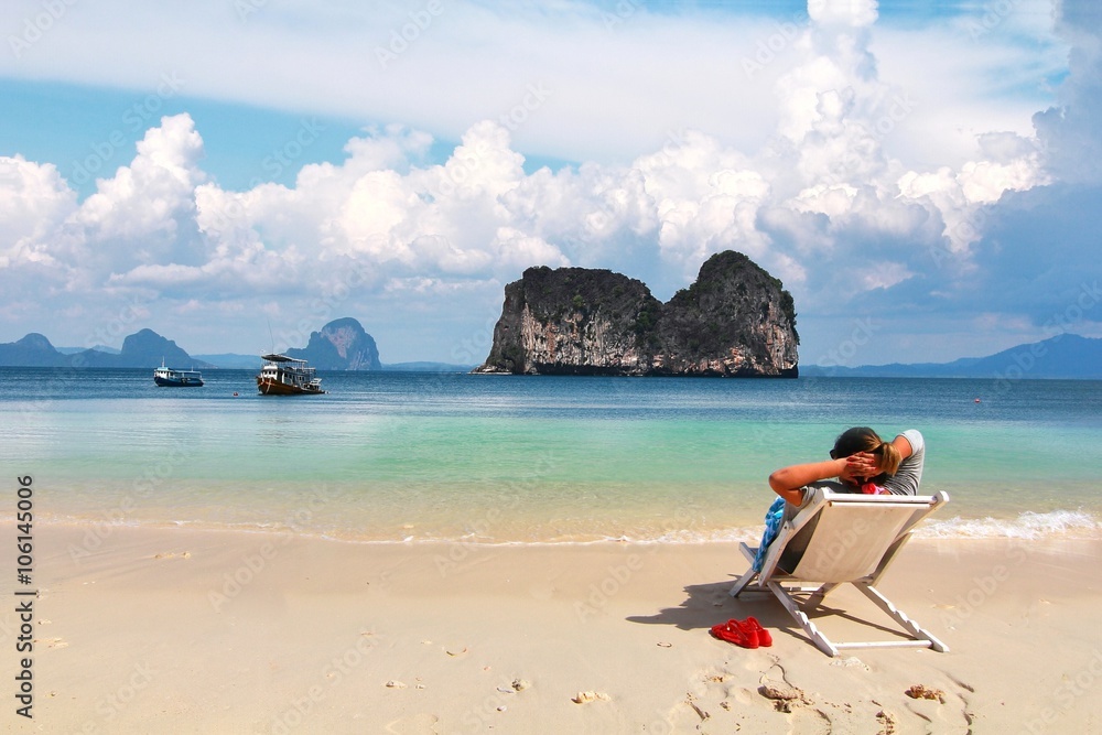 The paradise island in Trang Province , Thailand The paradise island in Trang Province , Thailand