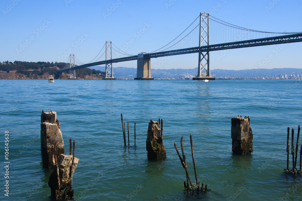 Fototapeta premium Bay Bridge viewed from Embarcadero