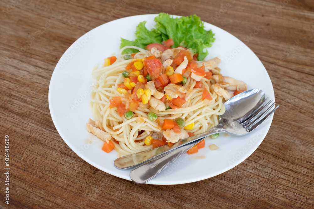 spaghetti on the table spaghetti on the table