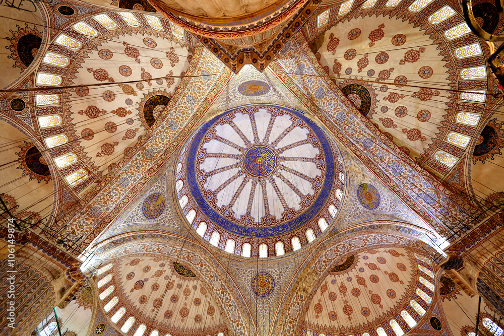 Photo dome in the Turkish mosque