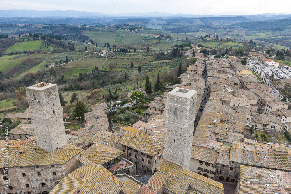 Historic hillside town of San Gimignano (UNESCO World Heritage Site), Tuscany, Italy