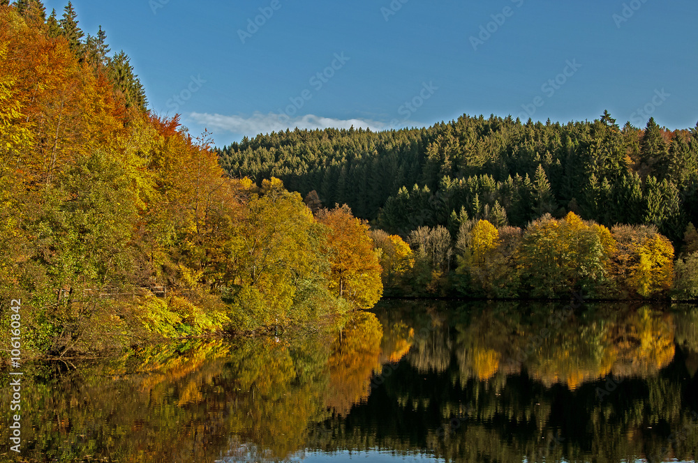 See mit Spiegelung See mit Spiegelung