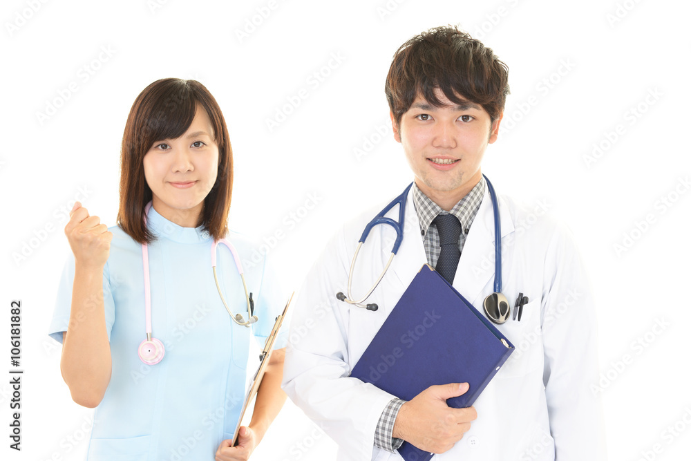 笑顔の医師と看護師 笑顔の医師と看護師