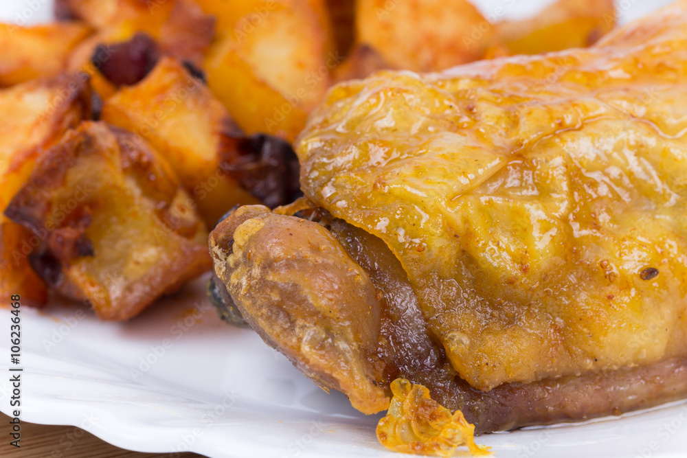 Roasted thighs and drumsticks with potatoes Roasted thighs and drumsticks with potatoes