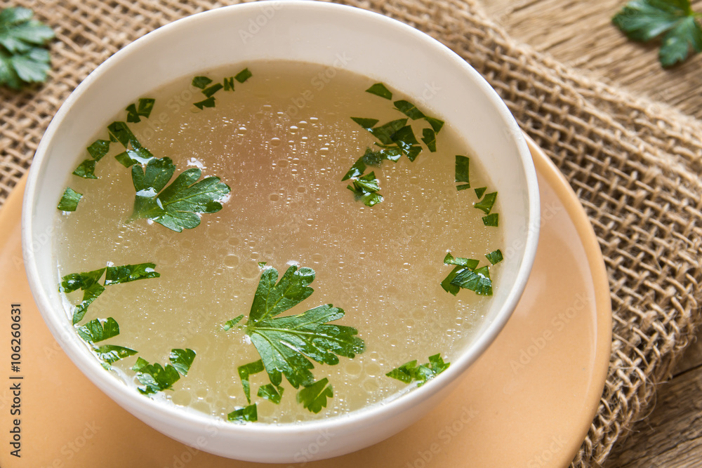 Chicken broth with parsley Chicken broth with parsley