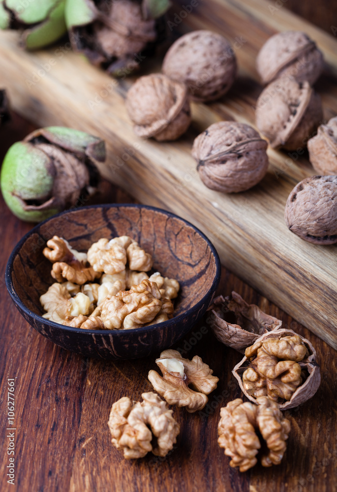 walnuts walnuts