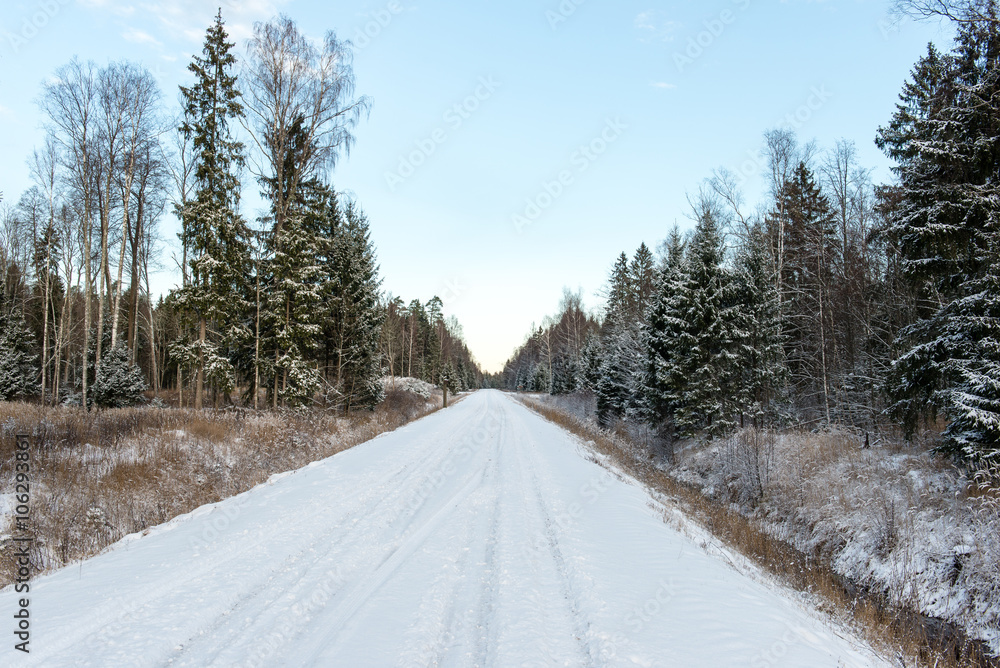 empty road in the countryside in winter empty road in the countryside in winter